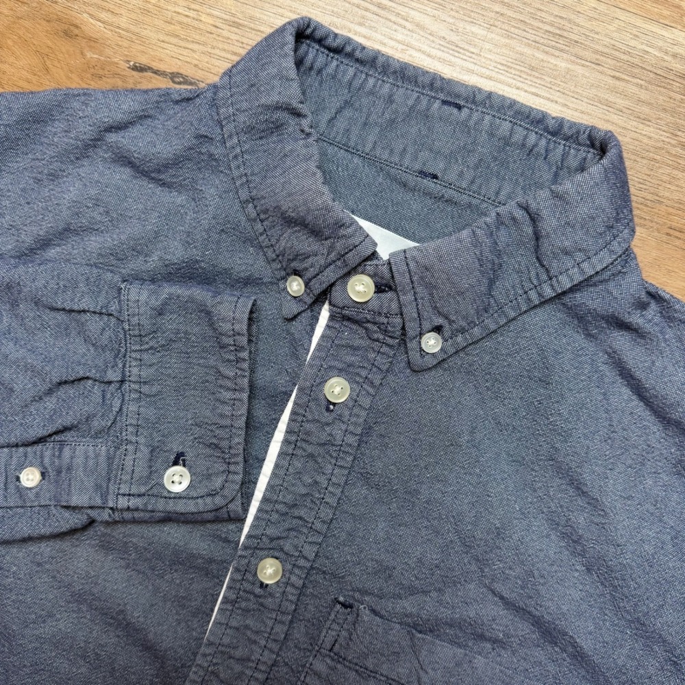 Wings + Horns Button Down Shirt Mens Medium Blue Cotton Chambray WI-8048